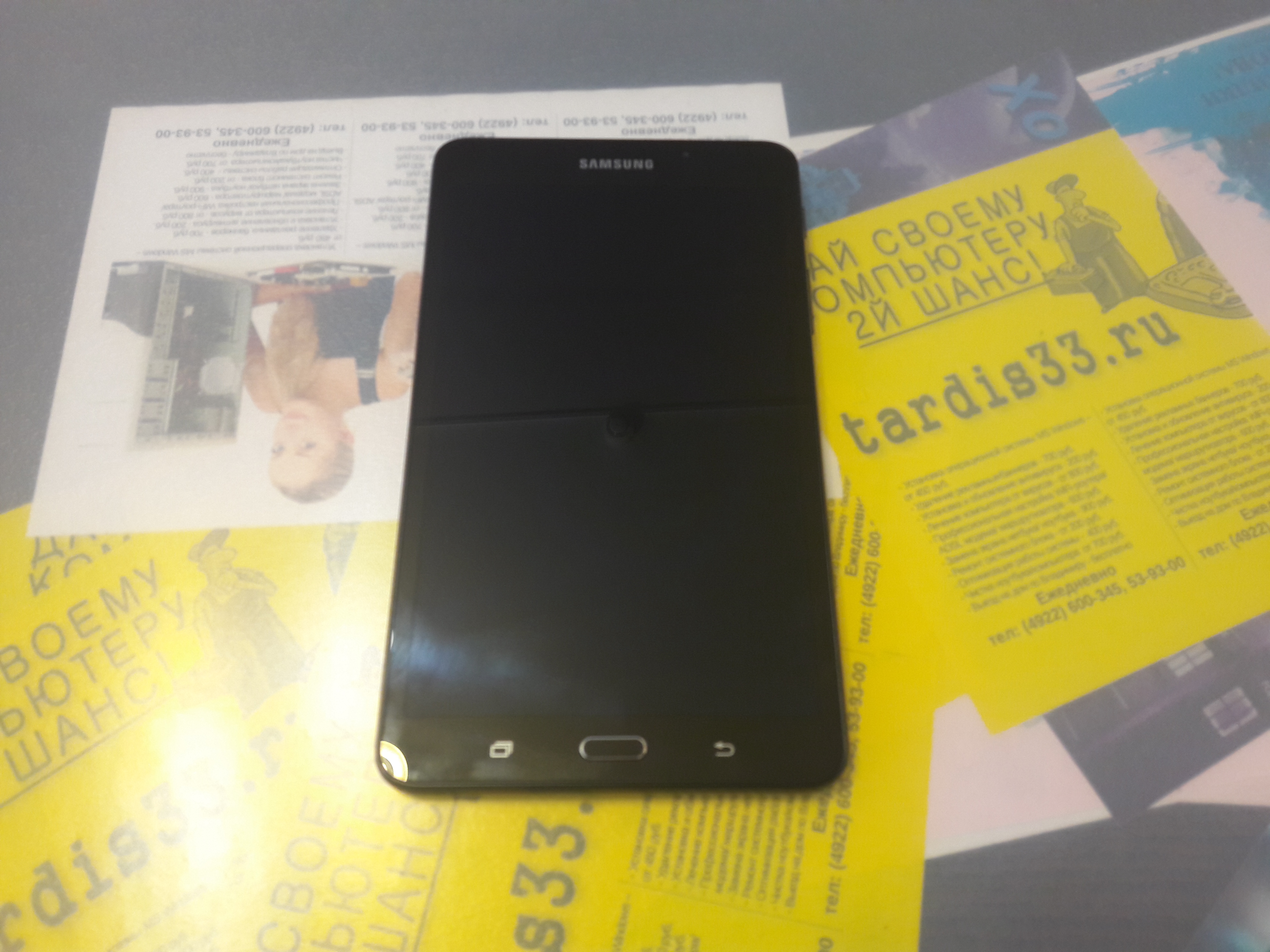 Планшет Samsung Galaxy Tab A 7.0 (2016)