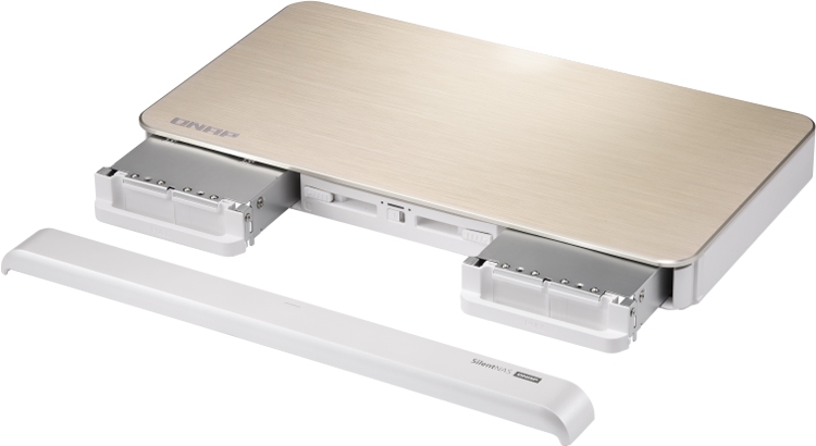 Компания QNAP Systems представила сетевое хранилище (NAS) данных HS-453DX, рассчитанное на использование прежде всего в составе мультимедийных платформ, домашних кинотеатров и пр.