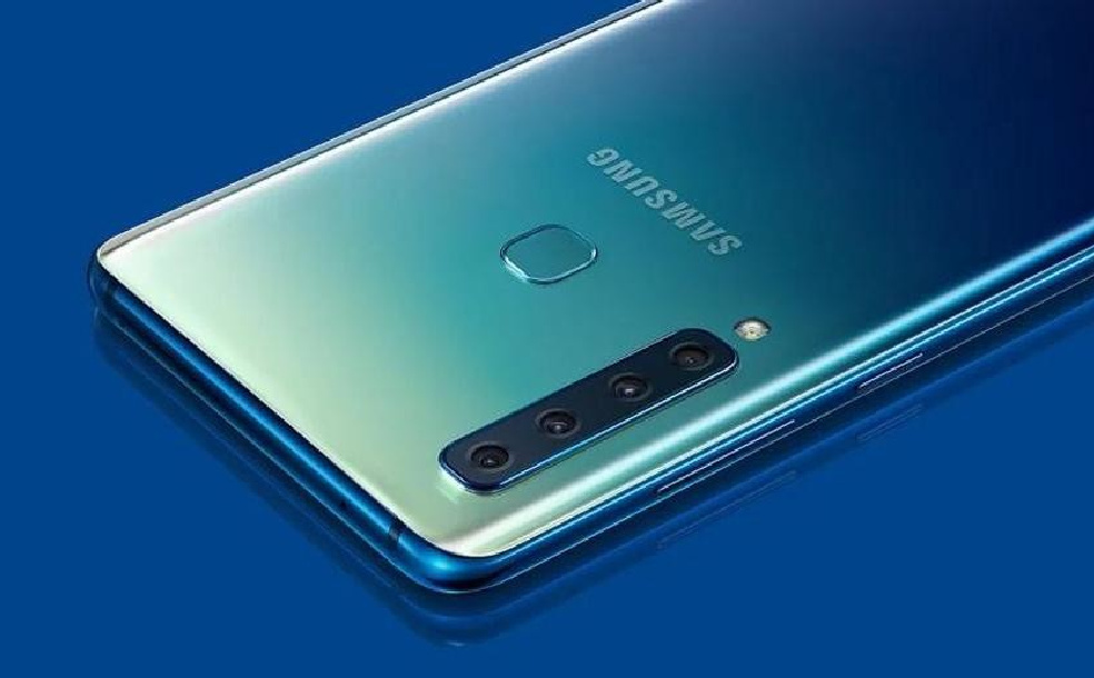 Смартфон Samsung Galaxy S10 первым в мире получит 12 Гб оперативной памяти