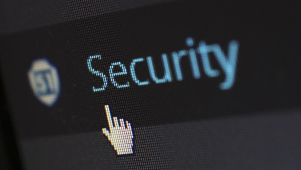 Крупнейшие интернет-корпорации «отдают» всю информацию о нас сторонним ресурсам.