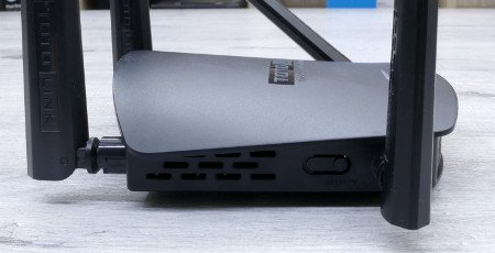 Обзор беспроводного маршрутизатора Totolink A800R и беспроводного усилителя сигнала Totolink EX1200M 