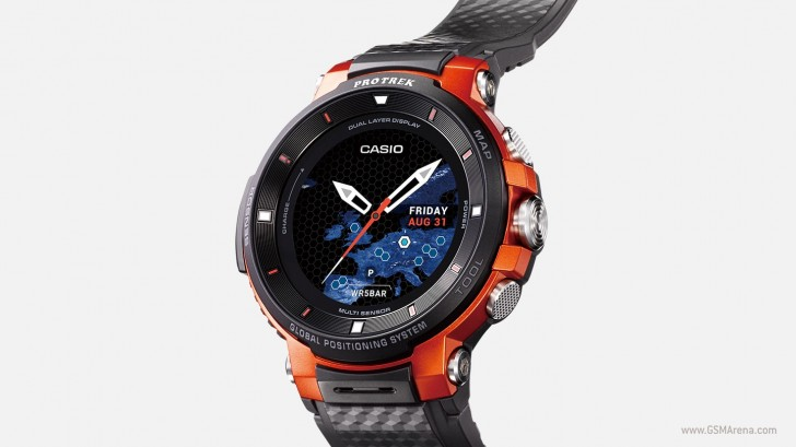 Защищенные умные часы Casio Pro Trek Smart WSD-F30 с Wear OS получили цветной и черно-белый экраны